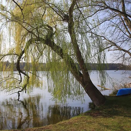 Seeblick * Grosser Mochowsee * Oberer Spreewald Ferienhaus Lamsfeld